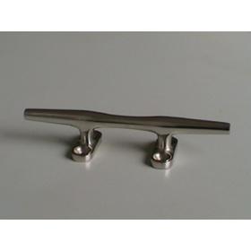 solid-base-cleat-min